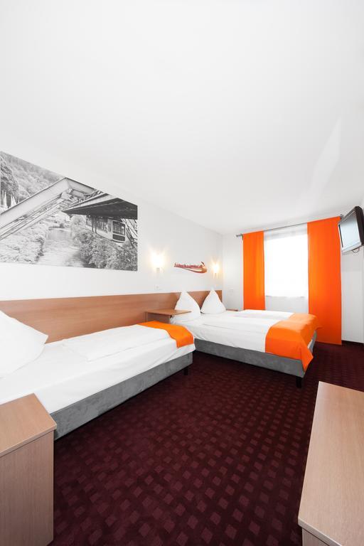 Mcdreams Hotel Wuppertal City Chambre photo